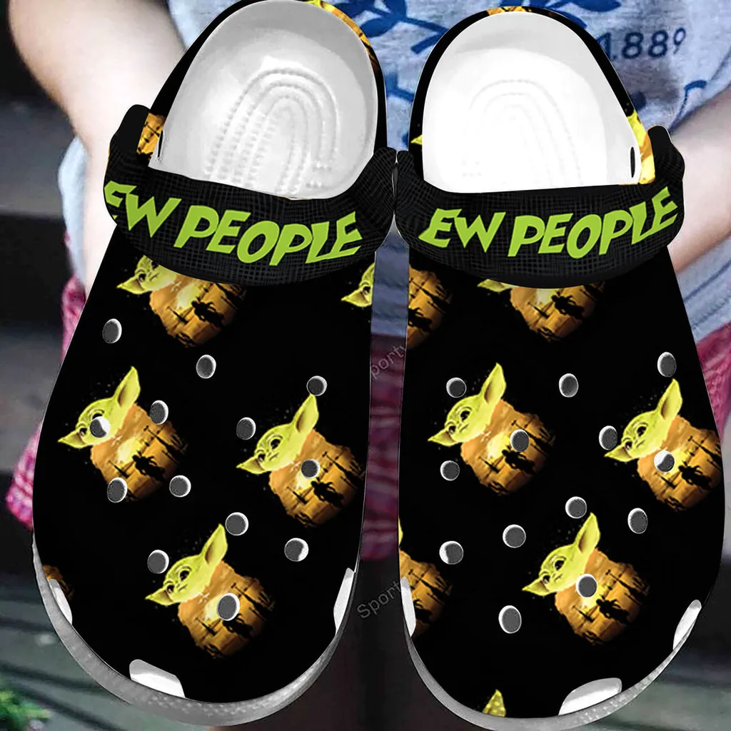 Amazing Baby Yoda Ew People Black Clogs