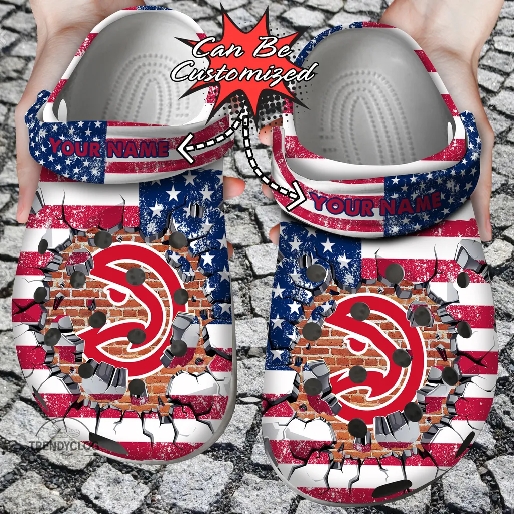 Basketball Crocs Personalized AHawks American Flag Breaking Wall Clog