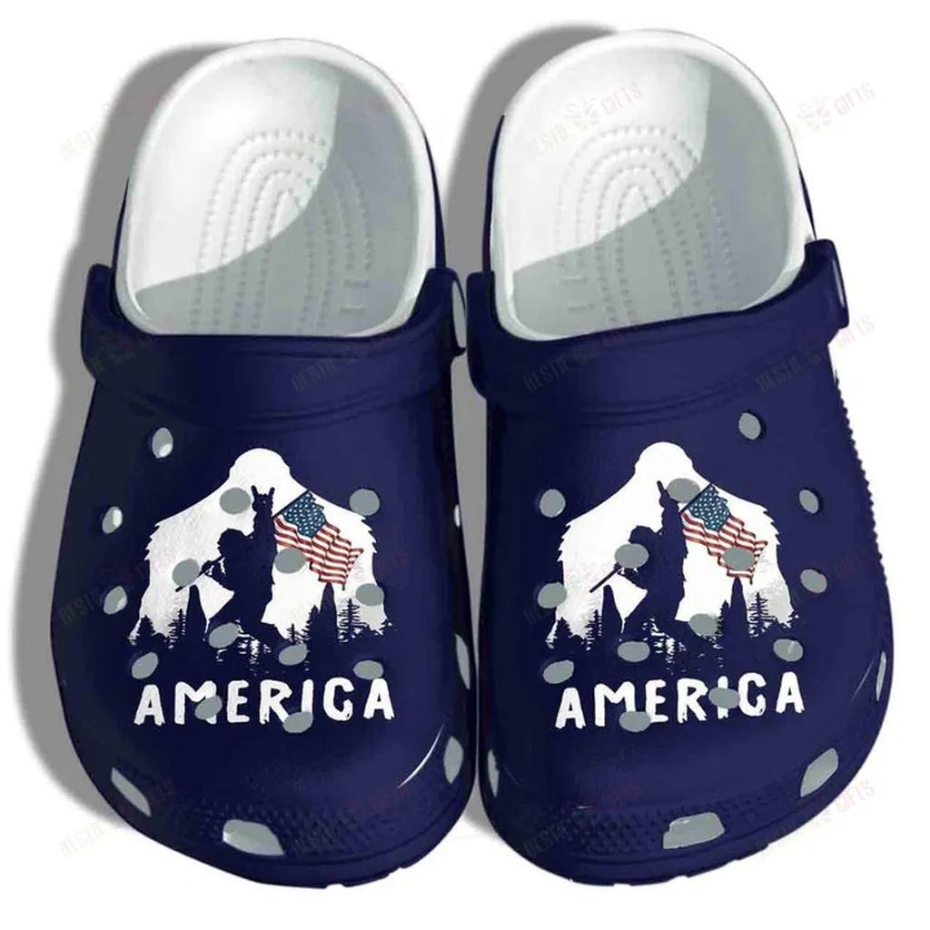 Bigfoot Holding Flag 4th of July America Flag Crocs Classic Clogs