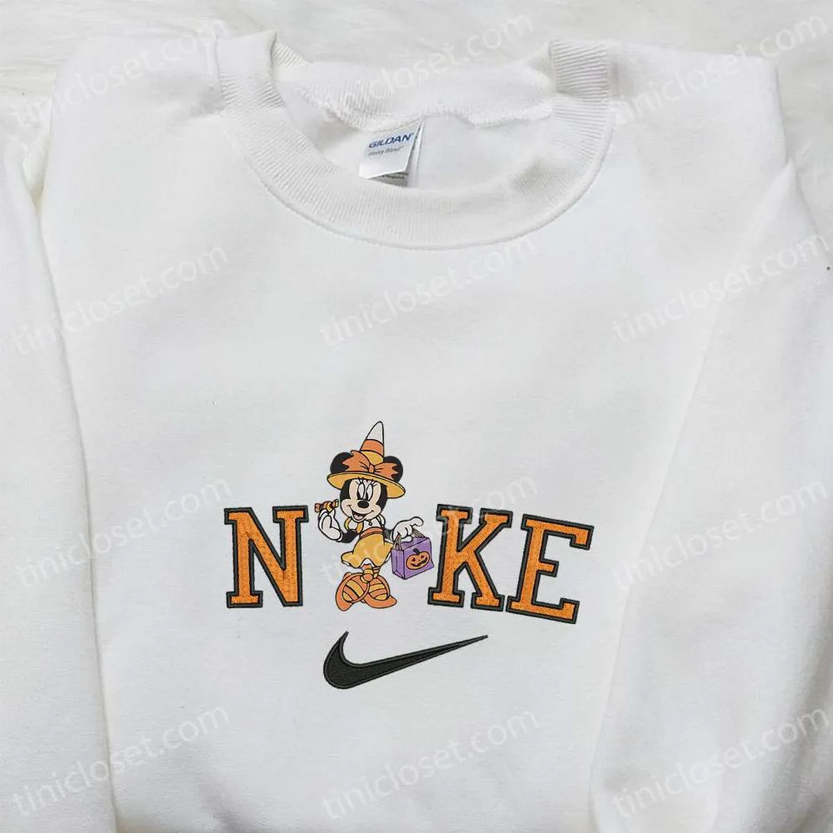 Elegant Minnie Mouse Halloween x Nike Embroidered Sweatshirt, Walt Disney Characters Embroidered Shirt, Best Halloween Gift Ideas Elegant Minnie Mouse Halloween x Nike Embroidered Sweatshirt, Walt Disney Characters Embroidered Shirt, Best Halloween Gift Ideas