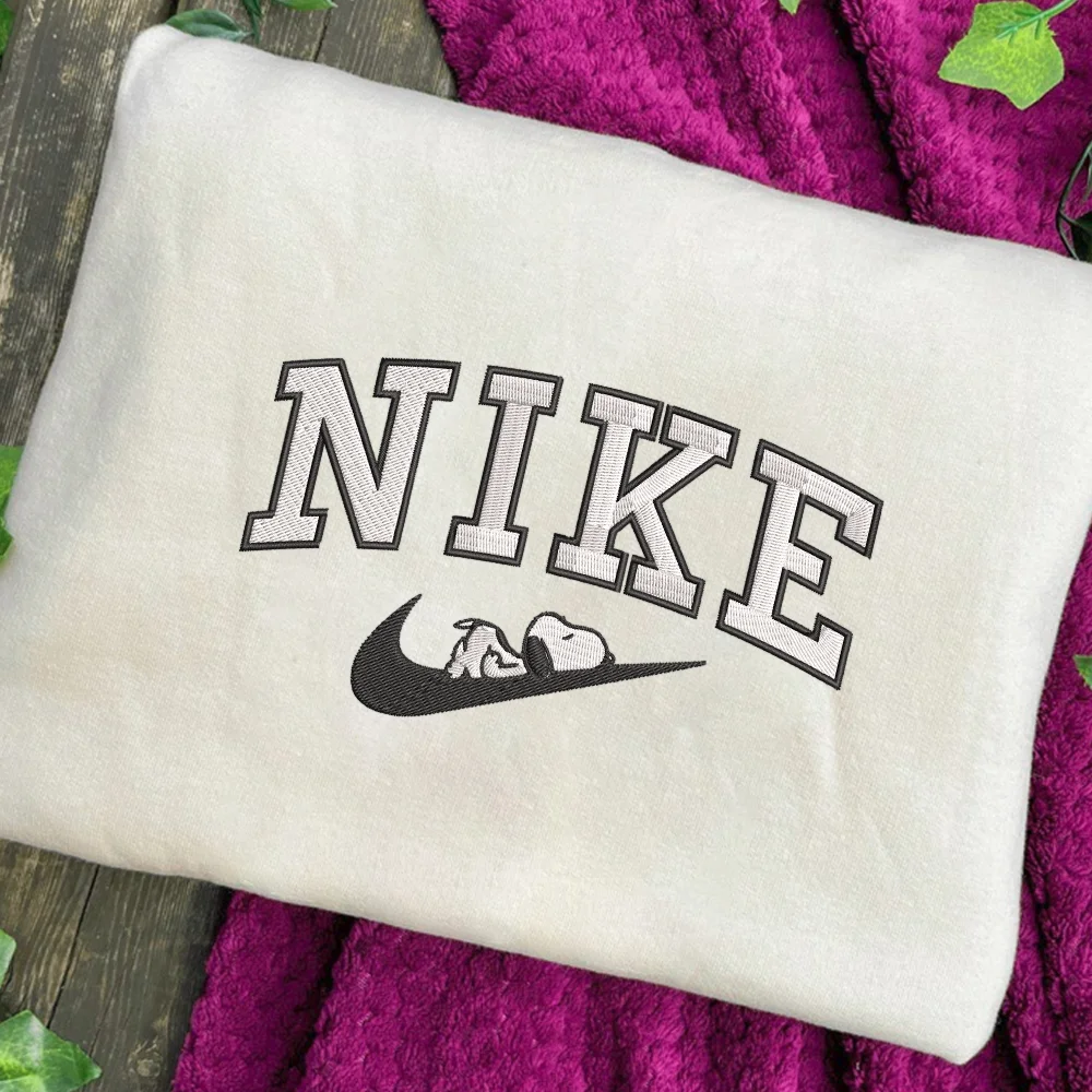 Embroidered Apparel Nike Peanuts Snoopy Gift For Fans PTSP1223NK02