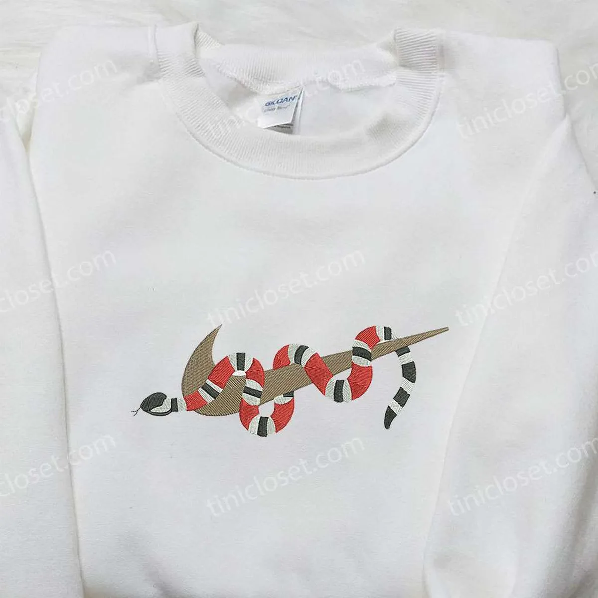 Gucci Snake x Nike Swoosh Embroidered Sweatshirt, Brand Embroidered Shirt, Nike Inspired Embroidered Shirt