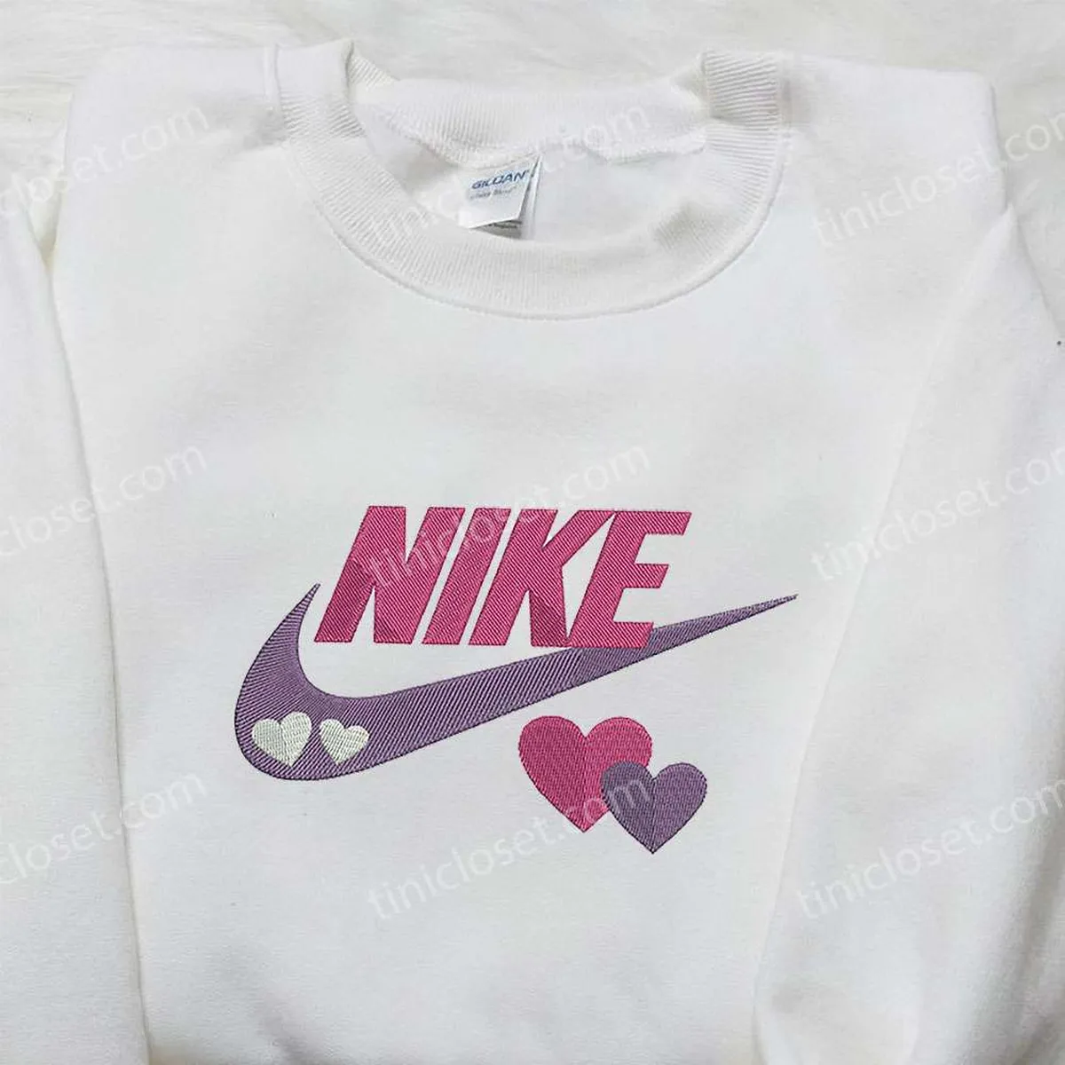 Heart x Nike Embroidered Sweatshirt, Nike Inspired Embroidered Shirt, Best Valentine? Gift for Family