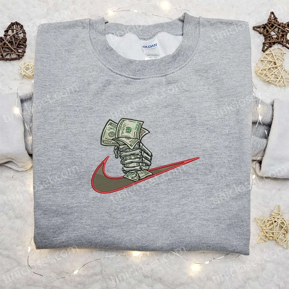 Money Hand x Swoosh Embroidered Sweatshirt, Nike Inspired Embroidered Shirt, Best Gift Ideas for family