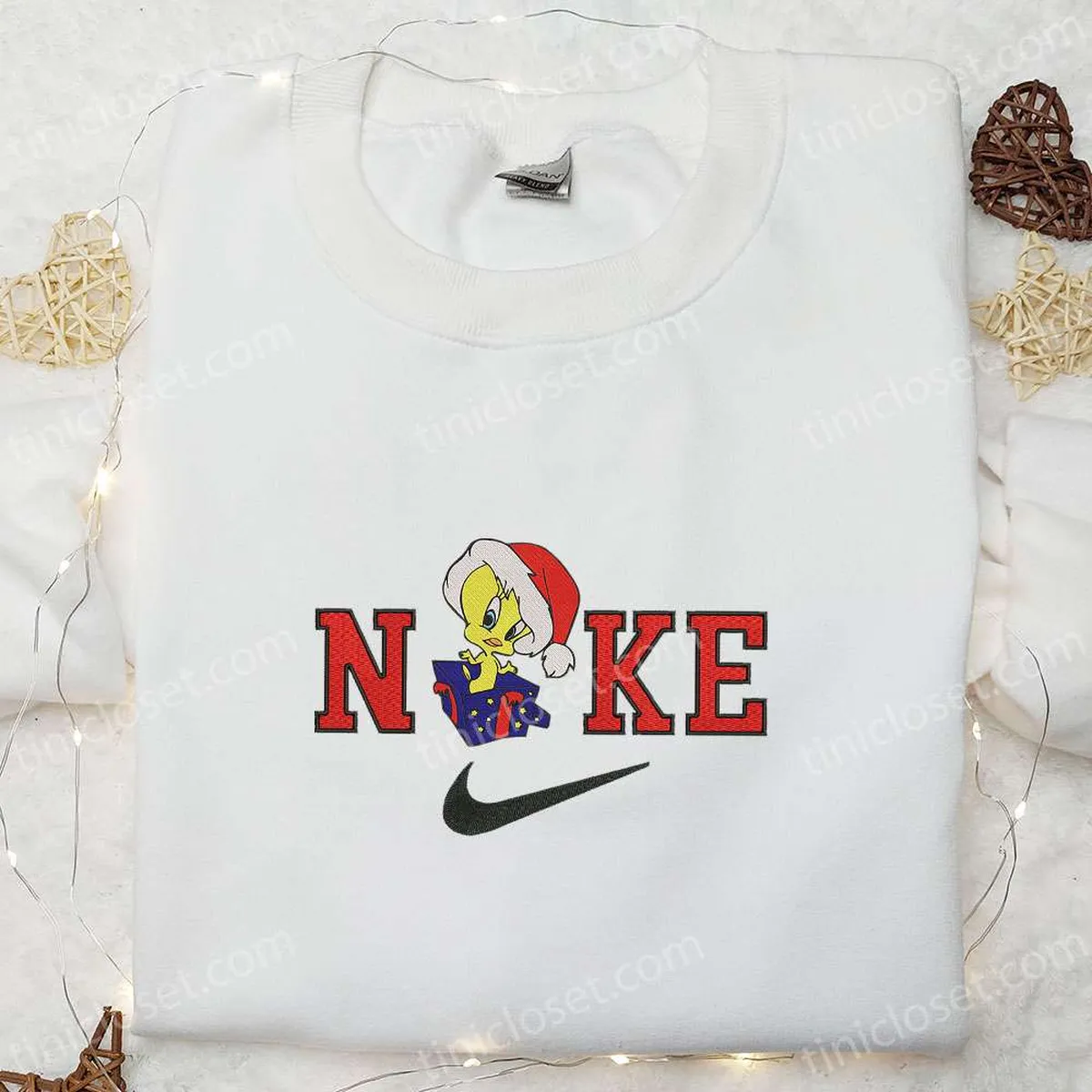 Nike x Christmas Tweety Bird Looney Tunes Embroidered Sweatshirt, Nike Inspired Embroidered T-shirt, Best Christmas Gifts for Family