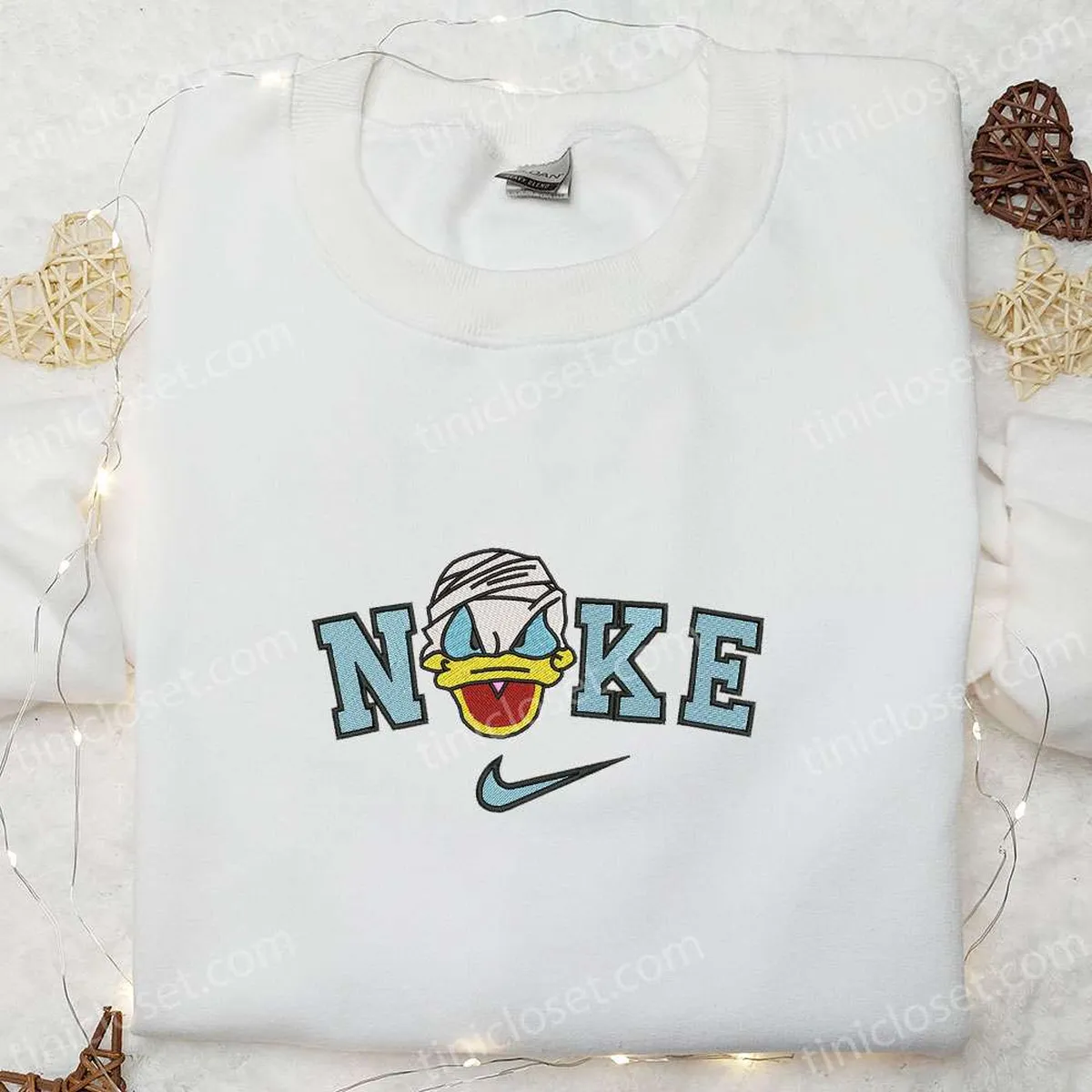 Nike x Donald Duck Embroidered Shirt, Nike Inspired Embroidered Shirt, Best Gifts for Family