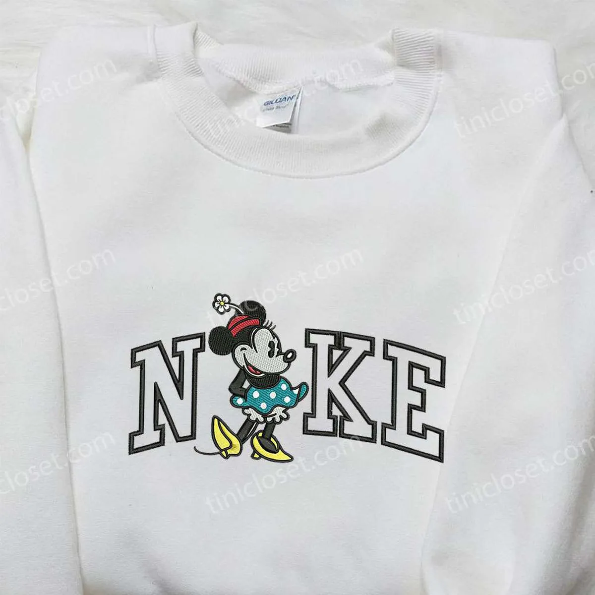 Nike x Minnie Mouse Embroidered Shirt, Walt Disney Embroidered Shirt, Custom Nike Embroidered Shirt