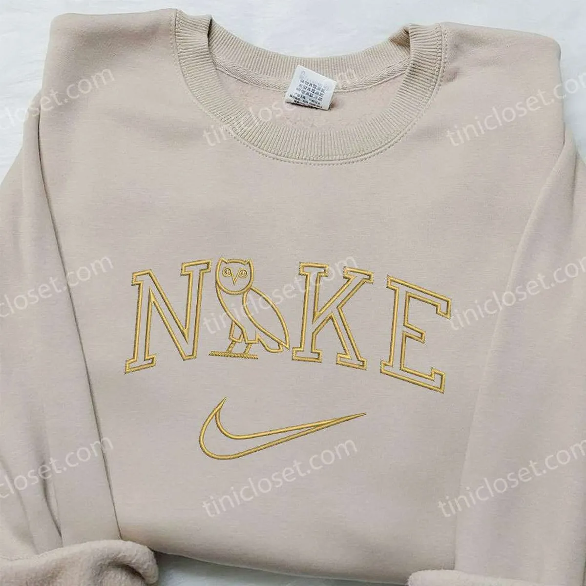 Nike x Owl Embroidered Sweatshirt, Animal Embroidered Shirt, Best Gift for Family Nike x Owl Embroidered Sweatshirt, Animal Embroidered Shirt, Best Gift for Family