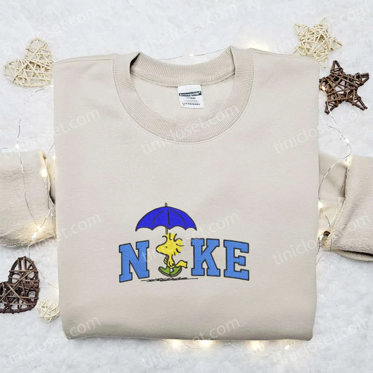 Nike x Peanuts Woodstock Embroidered Shirt, Peanuts Characters Embroidered Hoodie, Custom Nike Embroidered T-shirt Nike x Peanuts Woodstock Embroidered Shirt, Peanuts Characters Embroidered Hoodie, Custom Nike Embroidered T-shirt