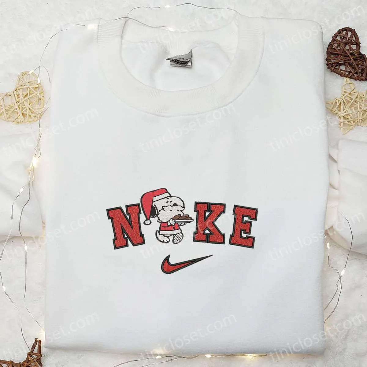 Nike x Snoopy Christmas Santa Claus Embroidered Sweatshirt, Nike Inspired Embroidered T-shirt, Cartoon Embroidered Hoodie