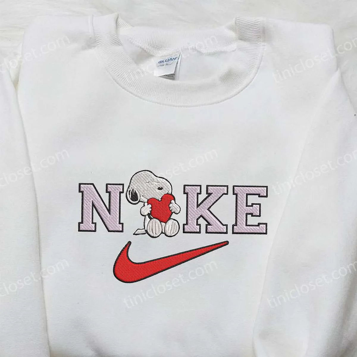 Nike x Snoopy Heart Embroidered Sweatshirt, Peanuts Cartoon Embroidered Shirt, Nike Inspired Embroidered Shirt