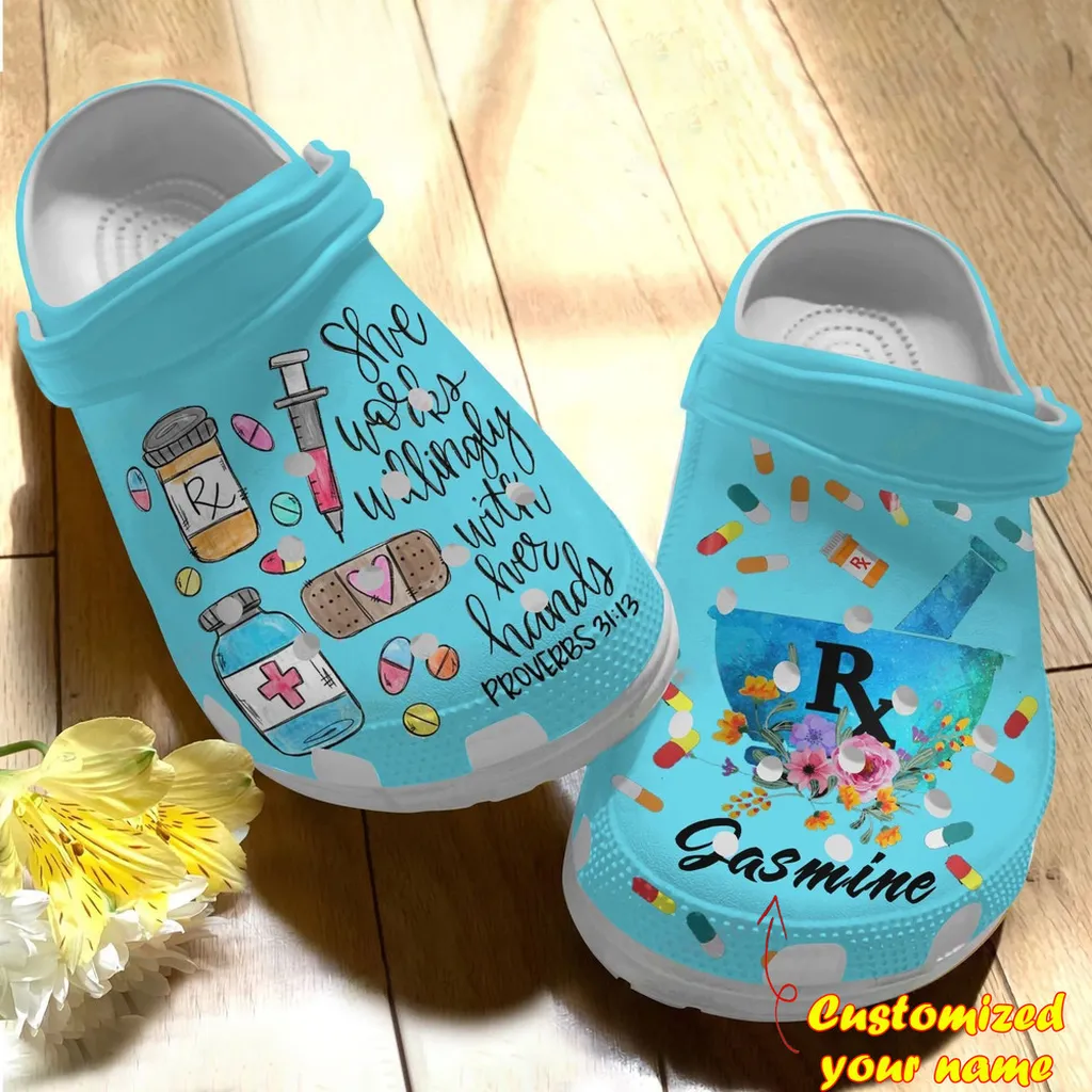 Pharmacist Crocs - Personalized Pharmacy She Works Willingly Clog