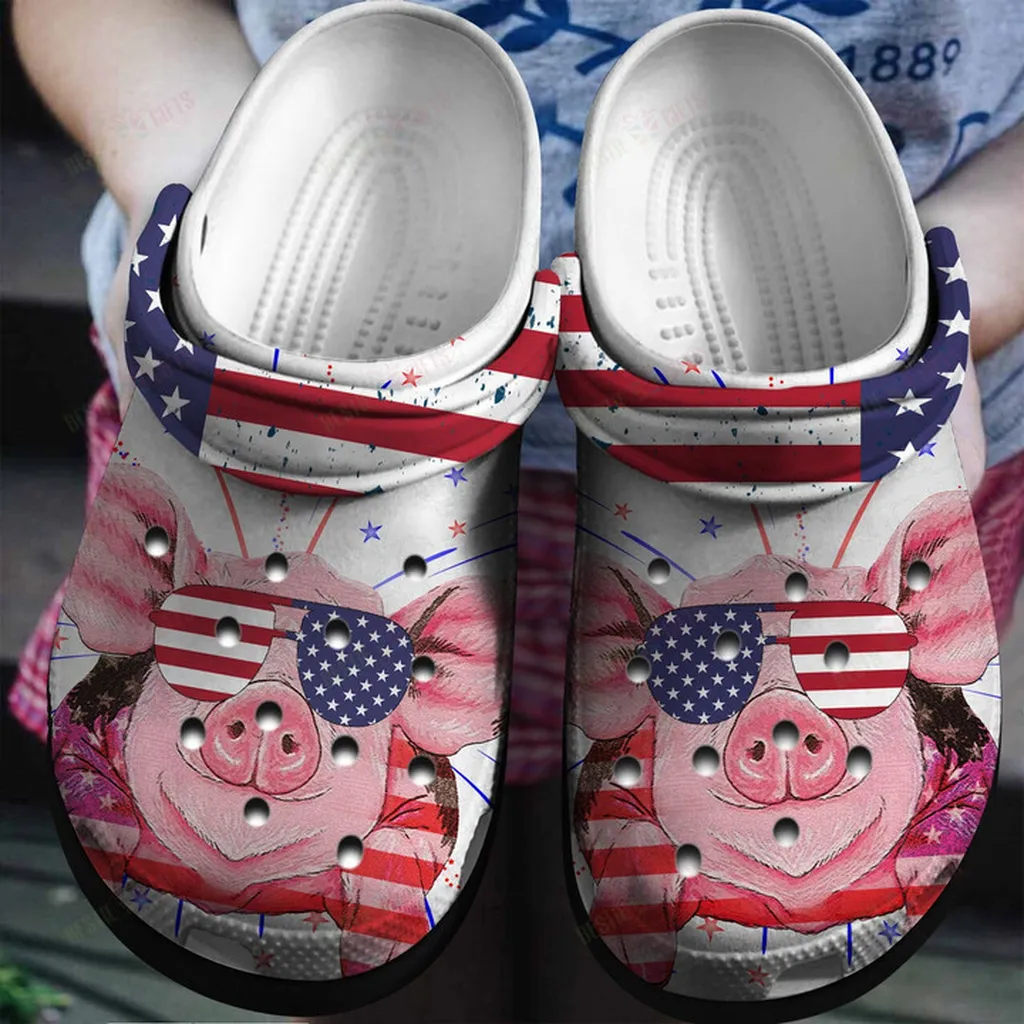 Pig Wear Glasses With American Crocs Classic Clogs