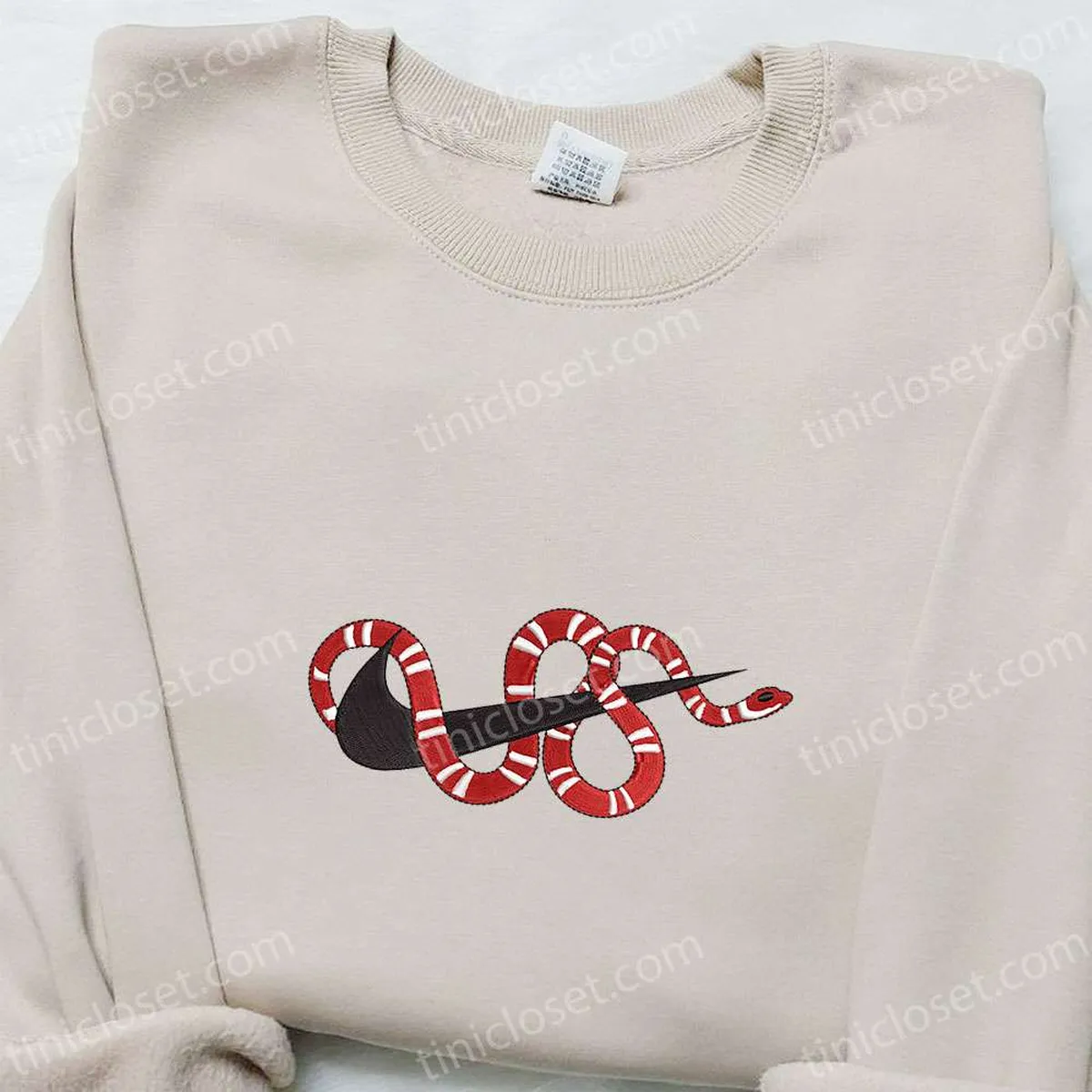 Red Snake x Nike Swoosh Embroidered Shirt, Animal Embroidered Hoodie, Nike Inspired Embroidered Sweatshirt