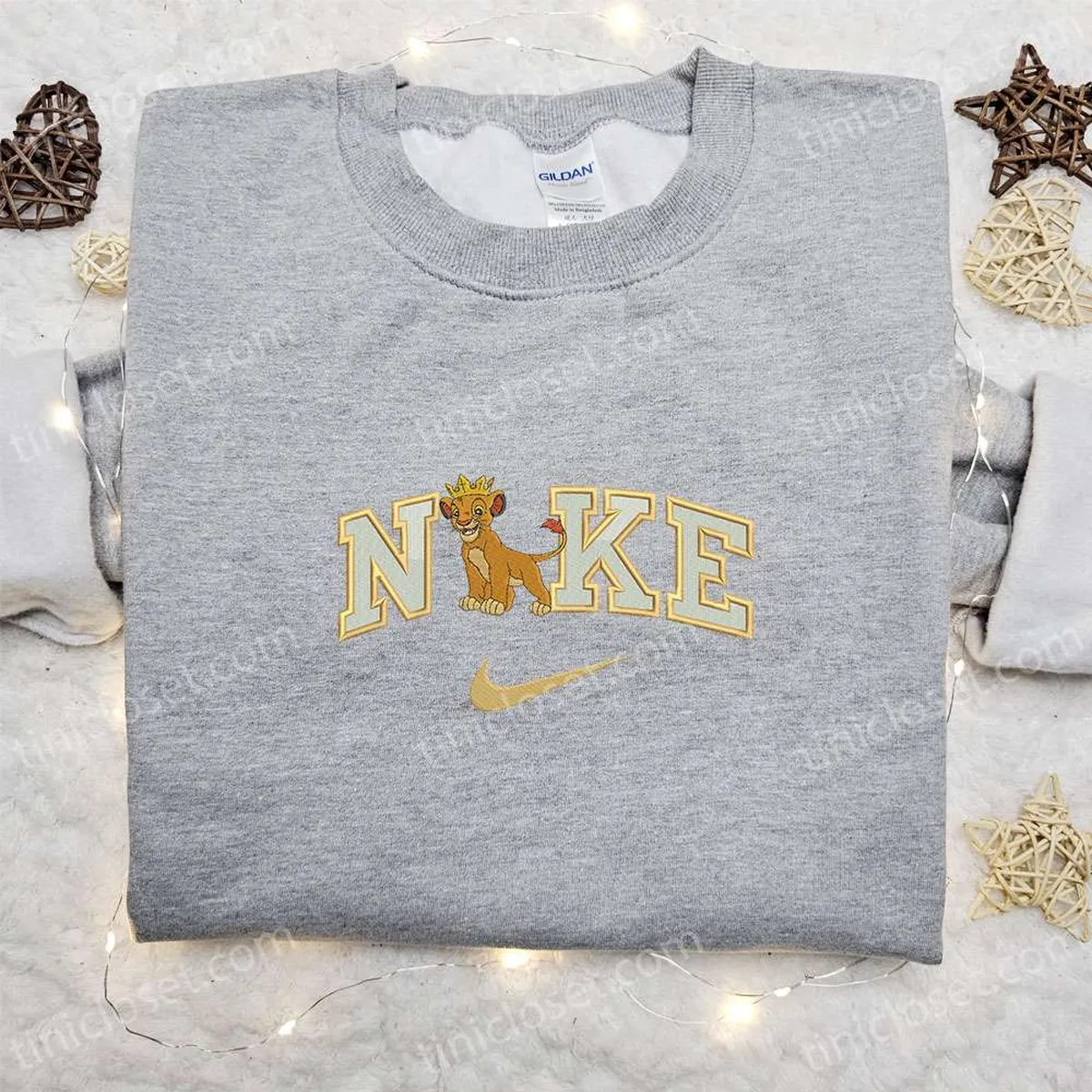 Simba King x Nike Cartoon Embroidered Sweatshirt, Nike Inspired Embroidered Shirt, Best Gift Ideas for Family