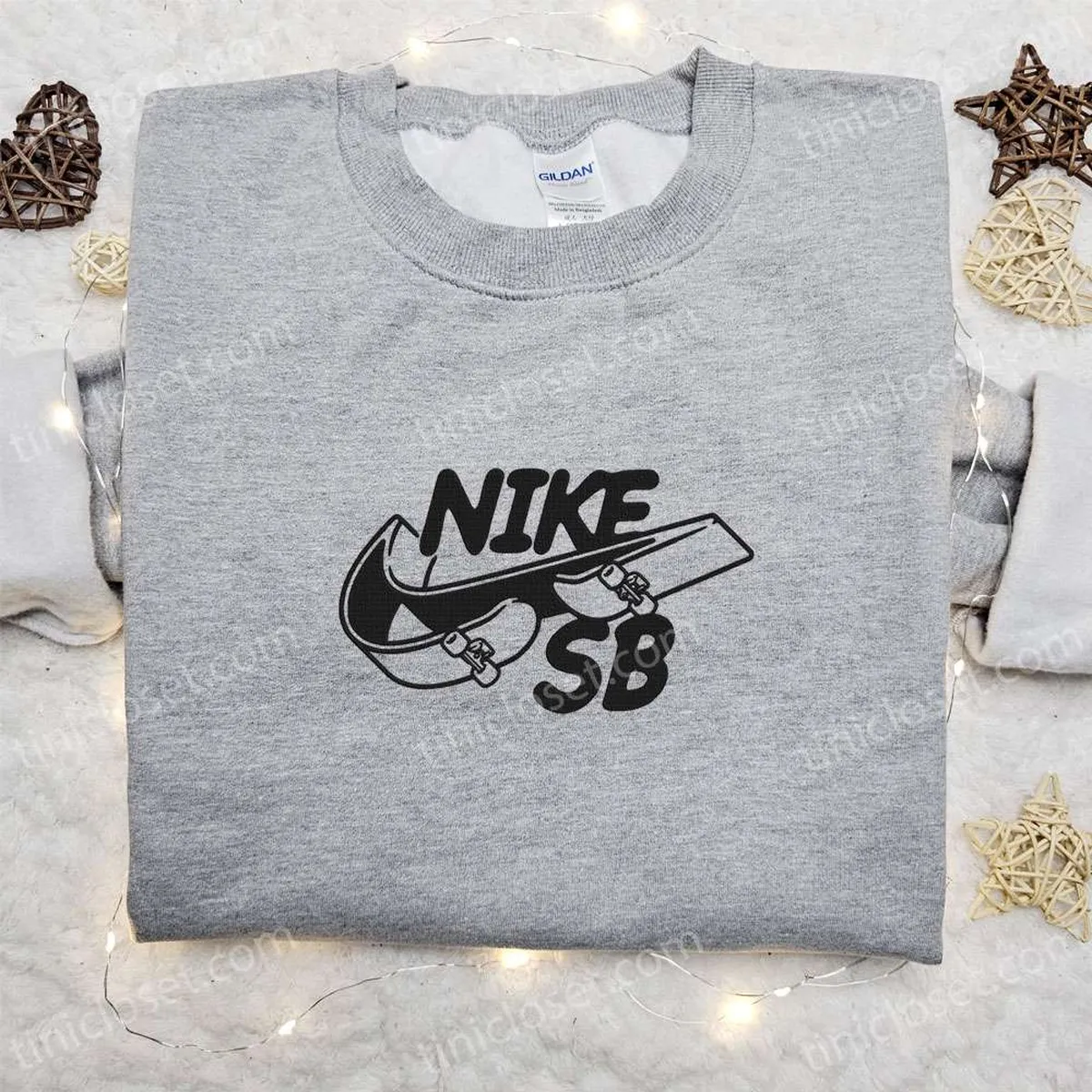 Skateboard x Swoosh Embroidered Sweatshirt, Nike Inspired Embroidered Shirt, Best Gift Ideas for Family