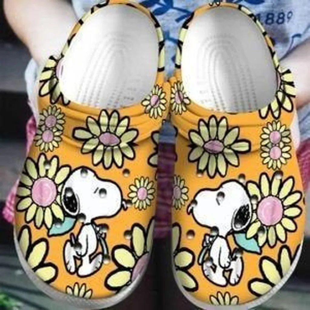 Snoopy Flower Crocs Clog