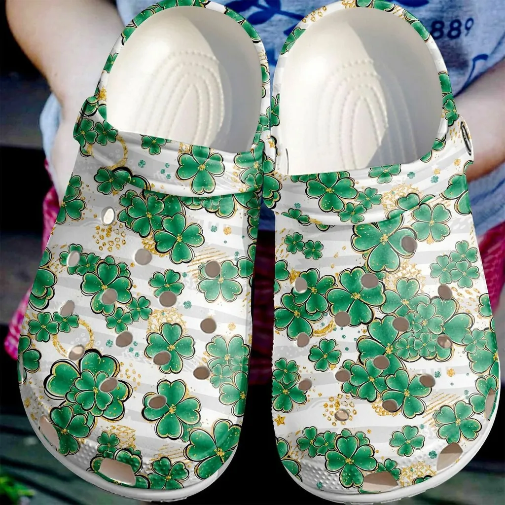 St Patricks Day Irish Gold Shamrocks Pattern Crocband Crocs