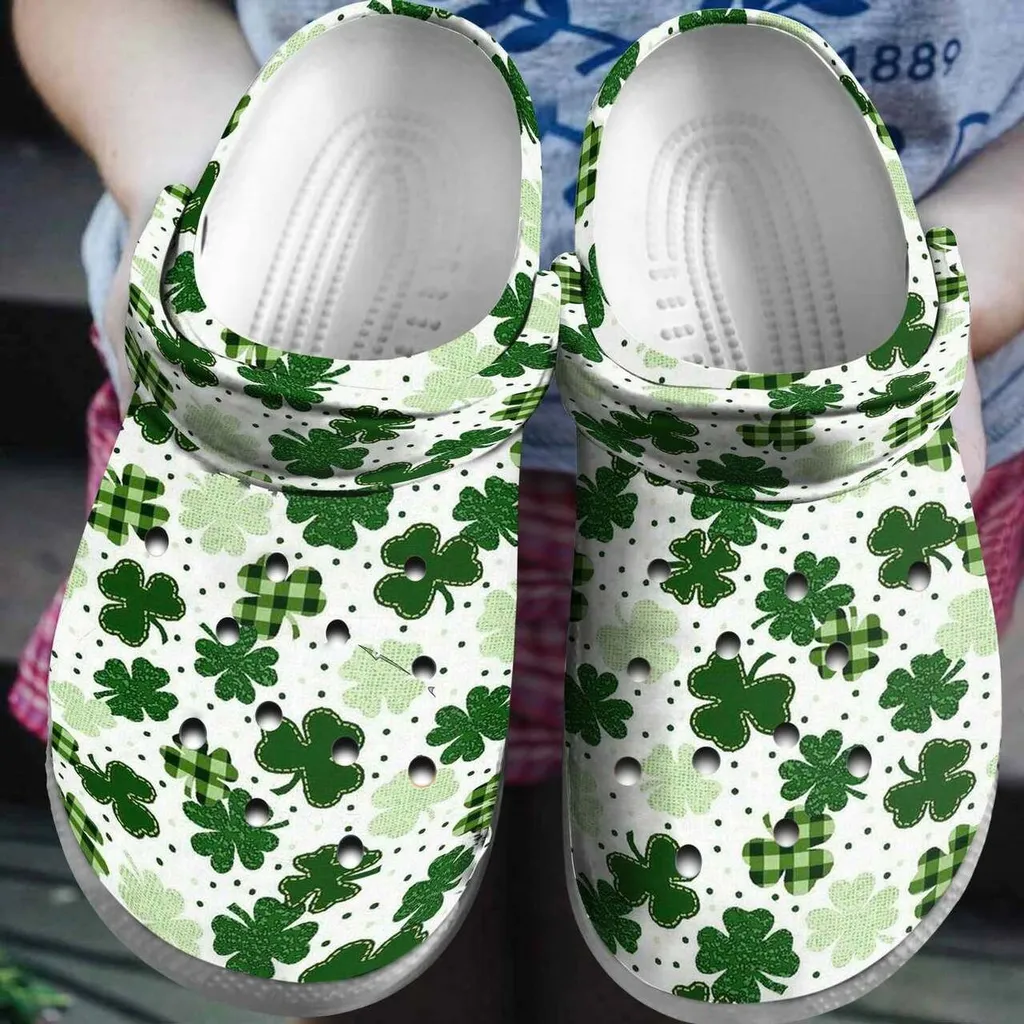 St Patricks Day Irish Shamrocks Pattern Crocband Crocs