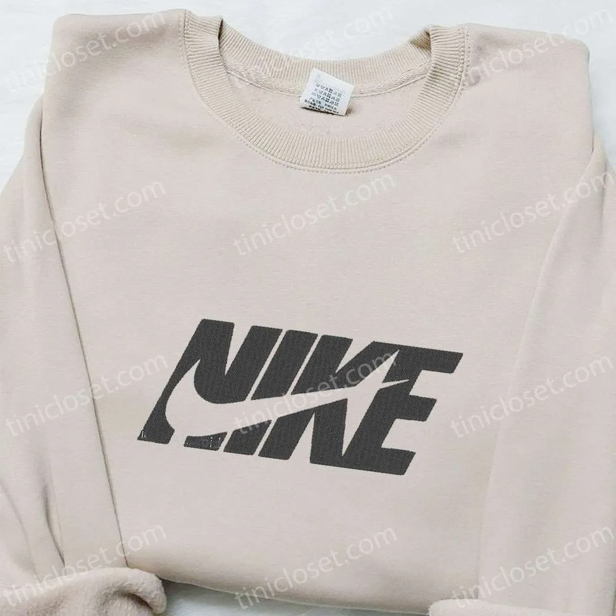 Swoosh x Nike Embroidered Sweatshirt, Nike Inspired Embroidered T-shirt, Best Gift Ideas for Family